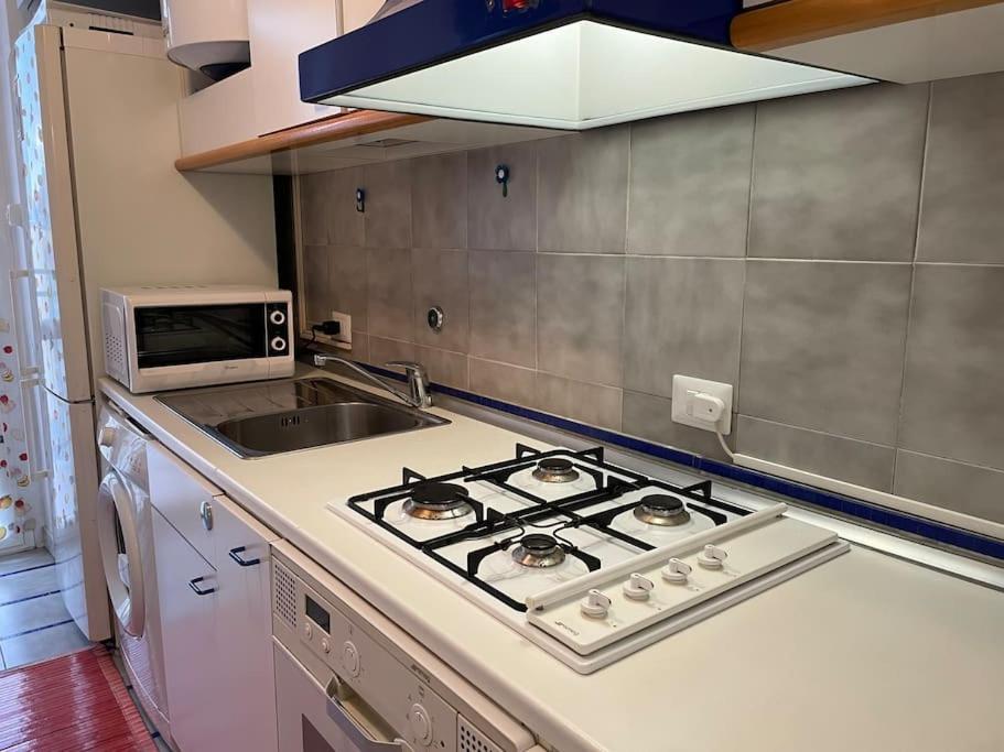 Appartamento Navigli Hideaway - 5 Minutes From Metro